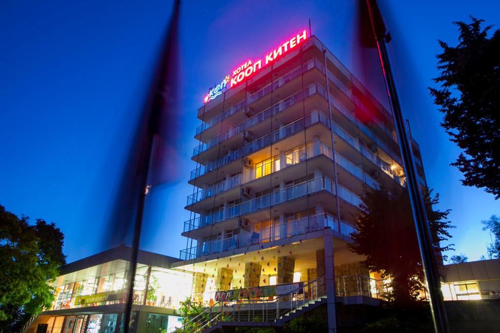 Hotel Coop - Kiten คีตาน ภายนอก รูปภาพ